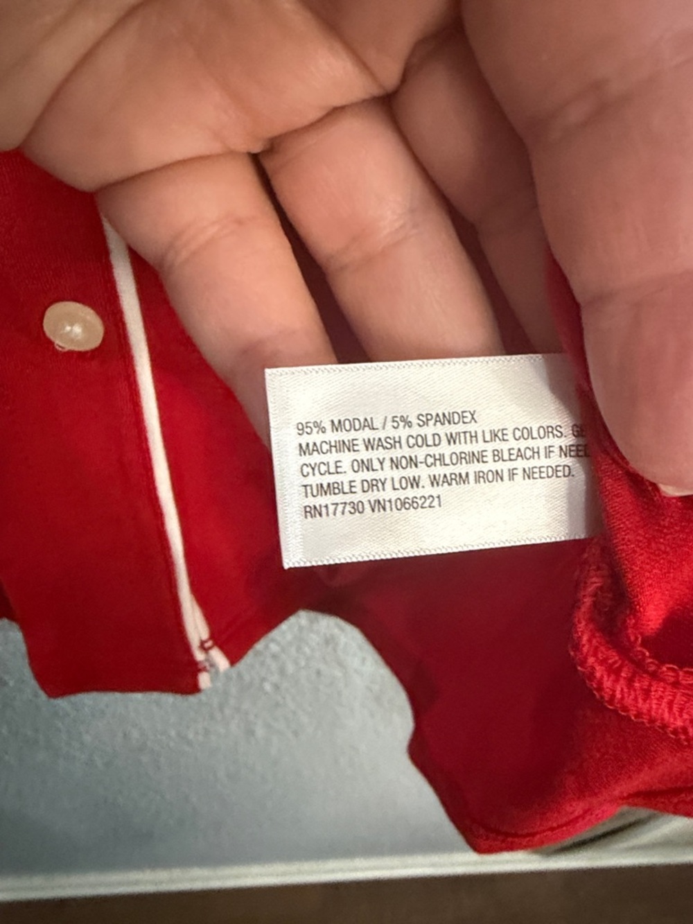 Auden Cloud Knit Red Short-Sleeve Button Pajama Set with Contrast Piping size XL - Picture 6 of 7